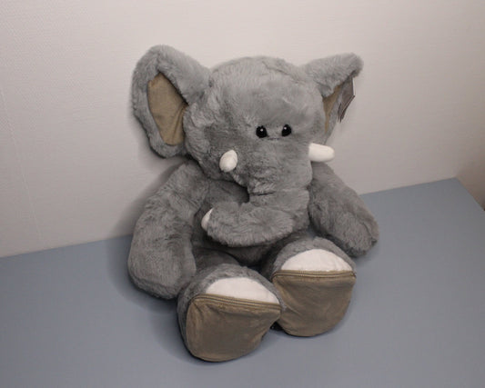 Knuffel met gepersonaliseerde voetjes