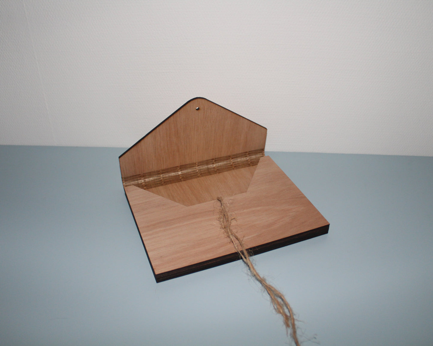 Houten envelop